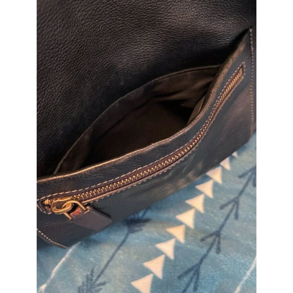 Fossil black leather